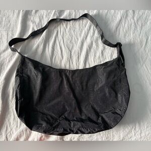 BNWT BAGGU Large Crescent